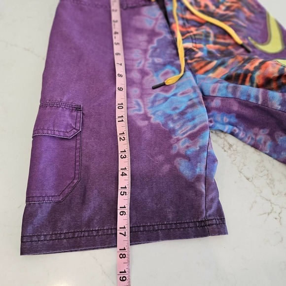 Boys Tie-Dye Nike Go Shorts Size 12 - Picture 7 of 7